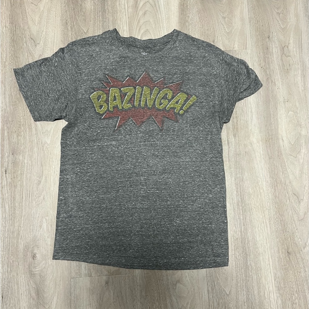 Big Bang Theory Bazinga t-shirt, medium